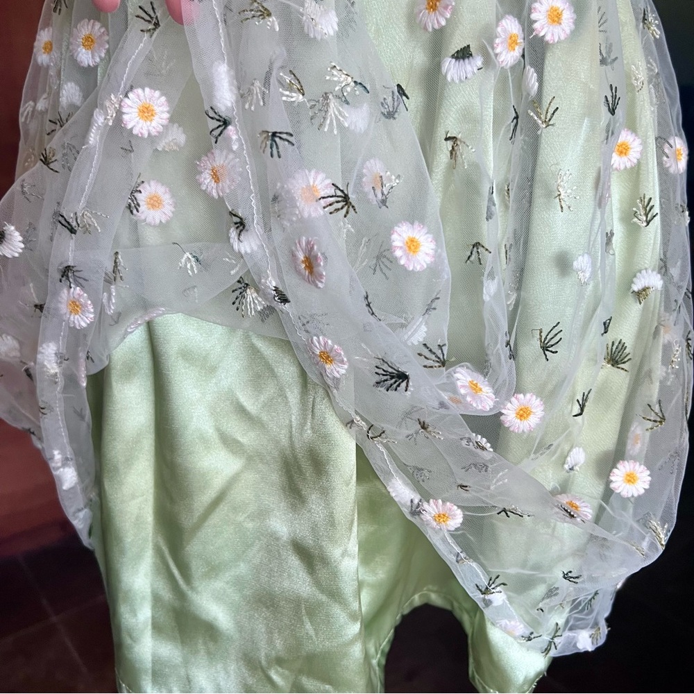 Sugar Thrillz Dollskill Faircore whimsy pastel green daisy mini dress - Picture 7 of 13